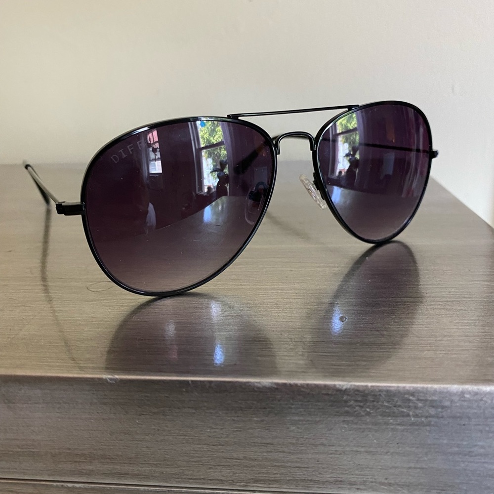 Diff Aviator Sunglasses - image 2